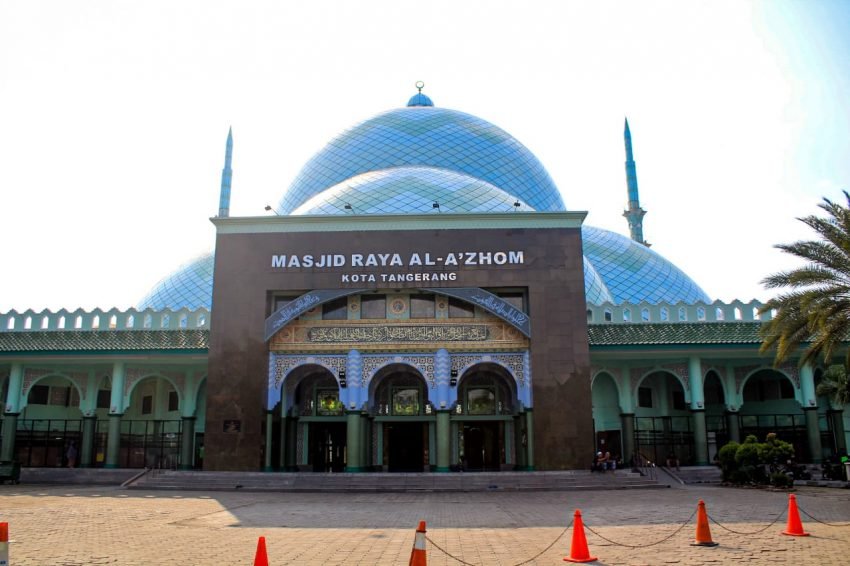 masjid tanpa tiang tengah 2