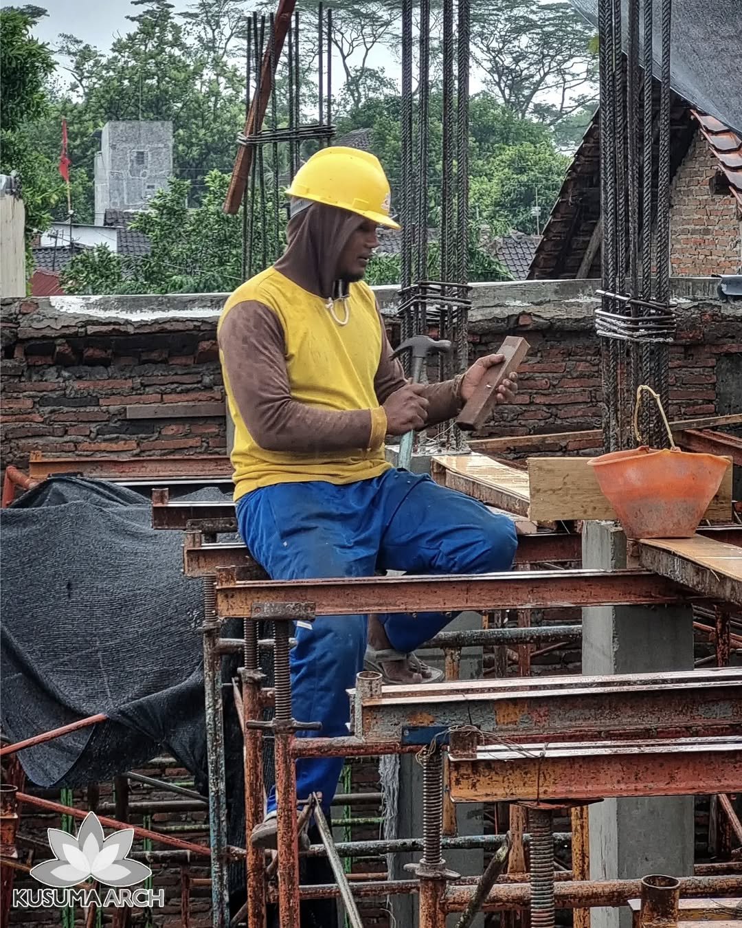 tenaga profesional kontraktor solo
